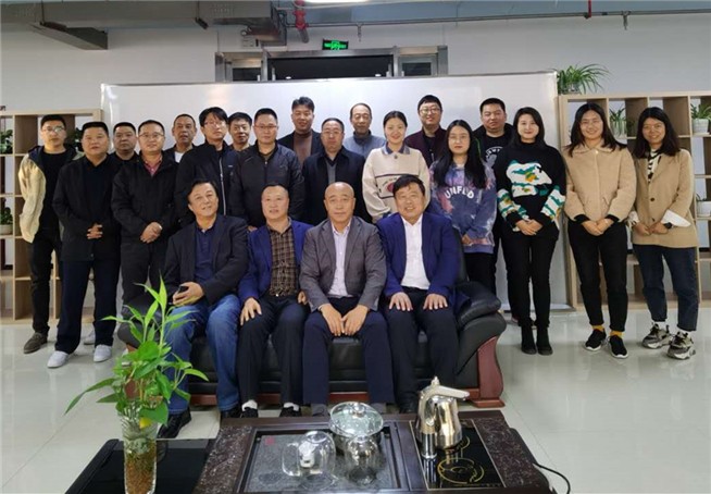 王焕彬董事长赴沈阳尊龙抖圈官网集团西安分公司调研